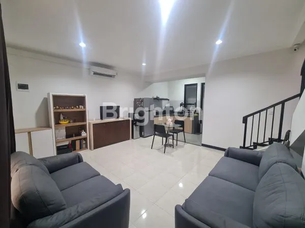 image RUMAH MEWAH MURAH 2 LANTAI JAYA IMPERIAL PARK (4)