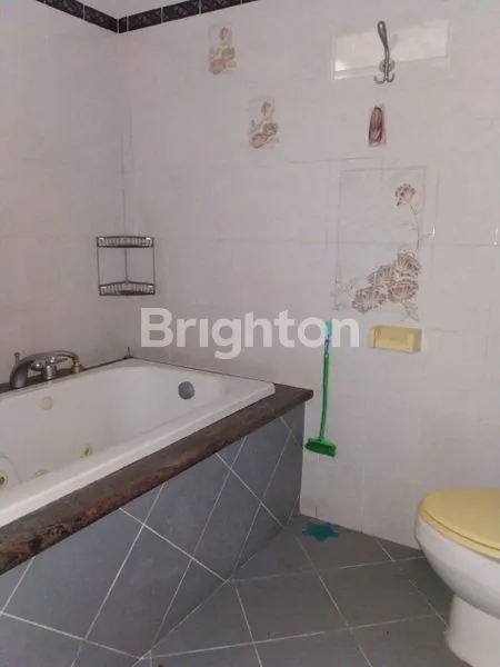 image RUMAH MEWAH NYAMAN 2 LANTAI 5 MAN DI KEBUN JERUK-JAKARTA BARAT (8)