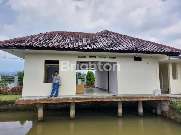 image RUMAH 2 UNIT & 4 KOLAM, TANAH LUAS 1225M² (2)