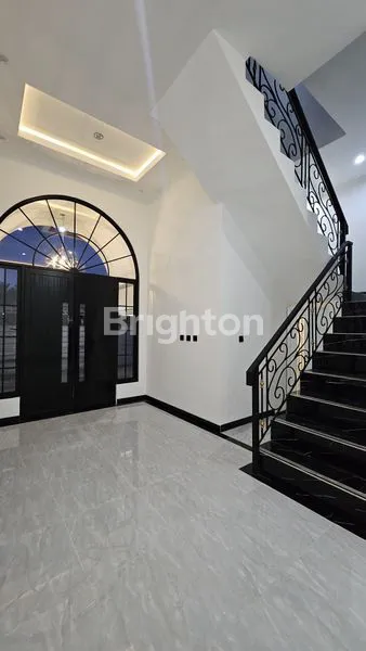 image DI JUAL RUMAH MEWAH KONSEP EROPA MODERN DI KRANGGAN. (3)