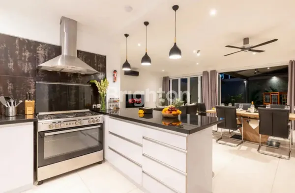 image  VILA ALORA (US $ 332,000)– SEMINYAK, BALI (STRATEGIS & HARGA MENARIK)  (5)