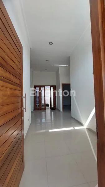 image DIJUAL RUMAH LUAS SIAP PAKAI DI PERUMAHAN DEALOVA – 2 UNIT JADI 1, (4)