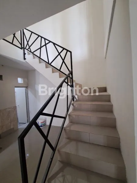 image RUMAH GREEN MENGANTI REGENCY 2 LANTAI SHM (4)