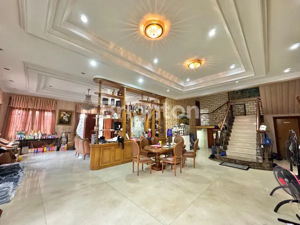 image RUMAH 2 LANTAI MEWAH FULL MARMER POSISI HOEK DALAM KOMPLEK ONE GATE SYSTEM CITRA GARDEN 2 (2)