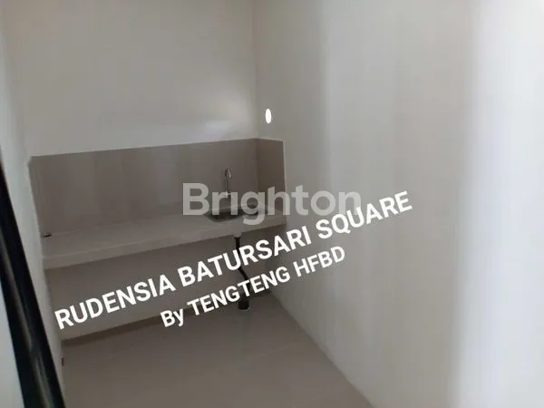 image HUNIAN NYAMAN ALA AMERIKA BATURSARI SQUARE (4)