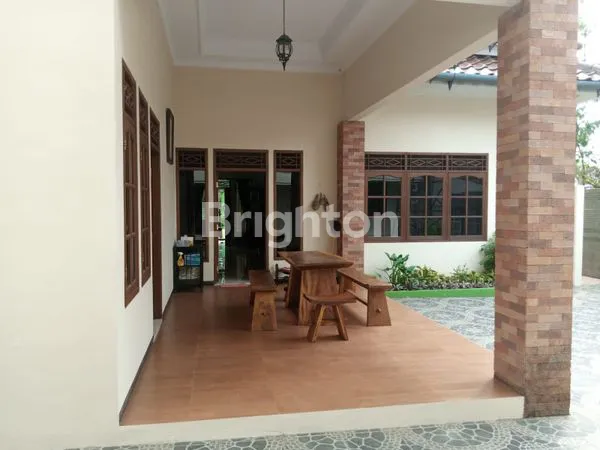 image VILLA DI CISARUA BOGOR (7)