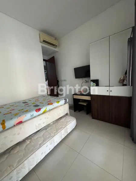 image RUMAH 2 LANTAI FULL FURNISH PURI ASRI PAKUWON CITY DEKAT SEKOLAH AL AZHAR (3)