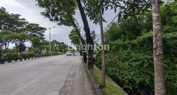 image DIJUAL TANAH LOKASI STRATEGIS PINGGIR JALAN RAYA SUNSETROAD SEMINYAK BALI   (6)