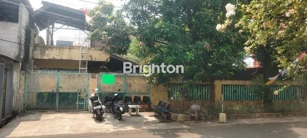 image DIJUAL TANAH LUAS DAN RUMAH DIDALAMNYA DI KEBAYORAN LAMA (1)