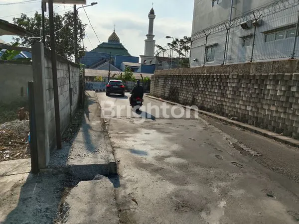 image USAHA STRATEGIS LT 60M² DI LEBAK BULUS (5)