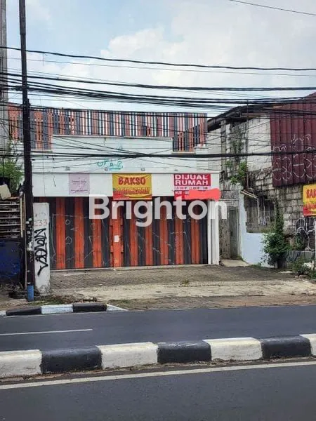 image RUMAH BESAR UNTUK BISNIS DIDEPAN JALAN RAYA KEBAYORAN LAMA  (1)