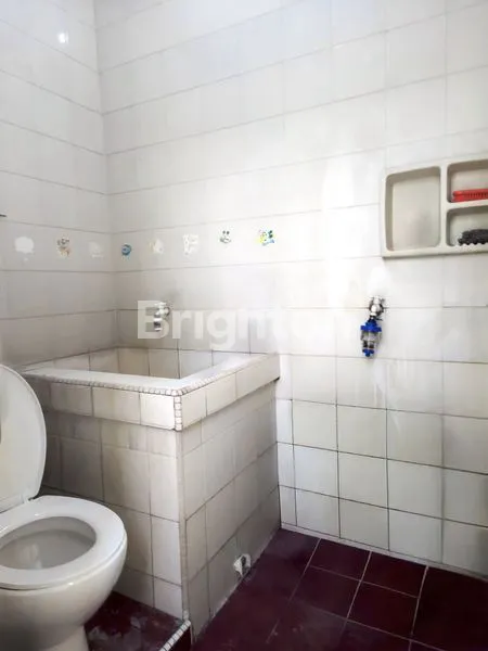 image RUMAH LOKASI INTI KOTA MEDAN - SANGAT STRATEGIS - JL PRAPAT (8)