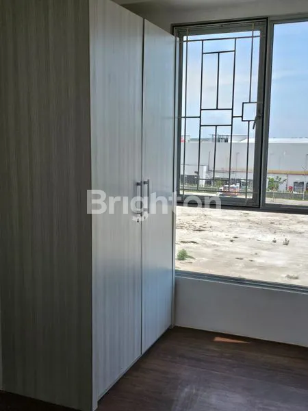 image APARTEMEN SIAP HUNI DI EAST COAST, FURNISH KOMPLIT (4)