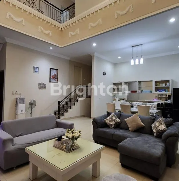 image RUMAH CLASSIC MODERN VILLA BUKIT REGENCY, PAKUWON INDAH (3)