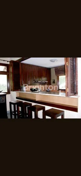 image RUMAH MEWAH EXCLUSIVE LT 1273M² DI ANTASARI JAKSEL (5)