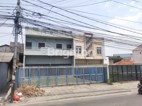 image RUKO GANDENG 3 LANTAI SIAP USAHA – SHM, HADAP BARAT, AREA KOMERSIAL SANGIANG JAYA! (1)