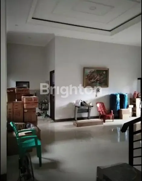 image RUMAH 3 LANTAI DI BSD (3)