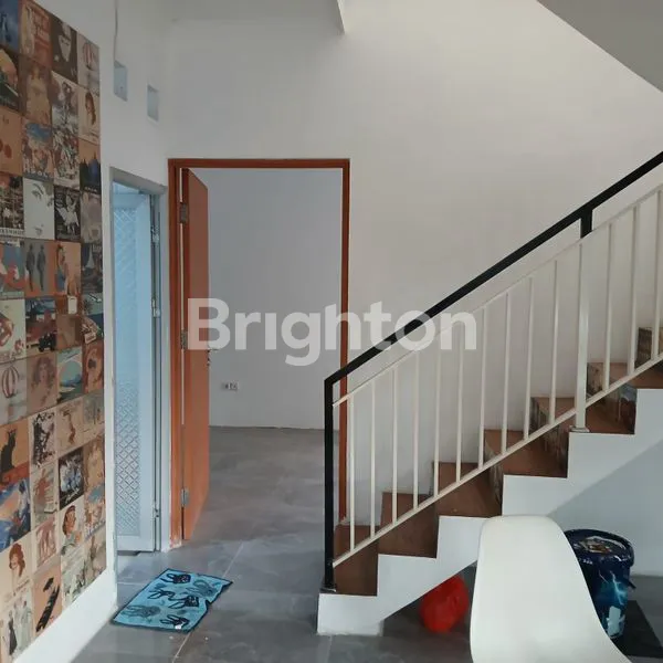 image RUMAH MEWAH 2 LANTAI DI BINTARO SEKTOR 9 (3)