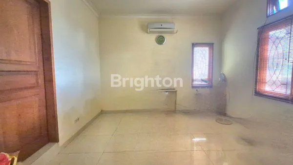 image RUMAH LUAS MEWAH CIDODOL KEBAYORAN LAMA (6)