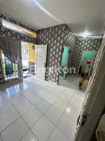 image DISEWAKAN RUMAH DI PERUMAHAN REGENCY BALIKPAPAN (2)