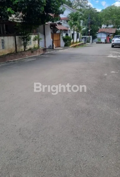 image DIJUAL RUMAH TUA, HARGA HITUNG TANAH SAJA DI LEBAK BULUS PDK, JAKARTA SELATAN (3)