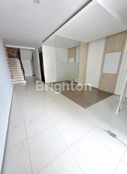 image RUKO KEBAYORAN BARU JAKARTA SELATAN STRATEGIS (3)