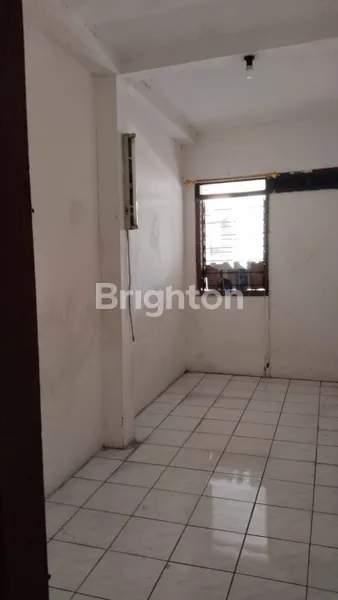 image RUMAH DI PONDOK SEDATI ASRI SIDOARJO (8)