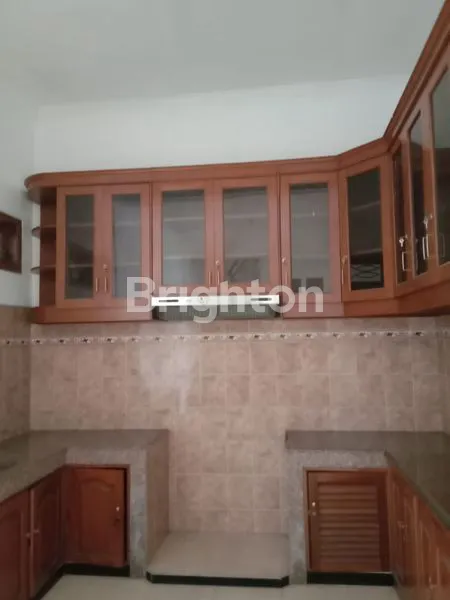 image RUMAH 4KT 3KM KAWASAN FAVORIT DAN STRATEGIS DI GRIYA SHANTA (4)