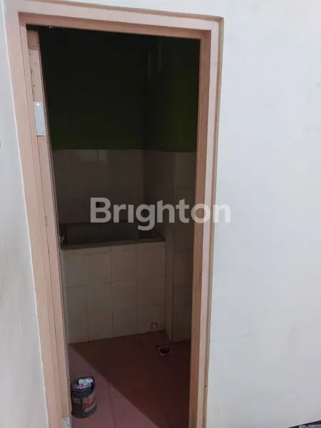 image RUMAH MINIMALIS 2 LANTAI DI KEPUTIH SURABAYA (6)