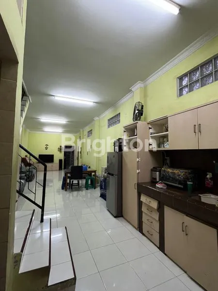 image RUMAH SIAP HUNI – LOKASI STRATEGIS JL. EMAS, MEDAN\\\\N (3)