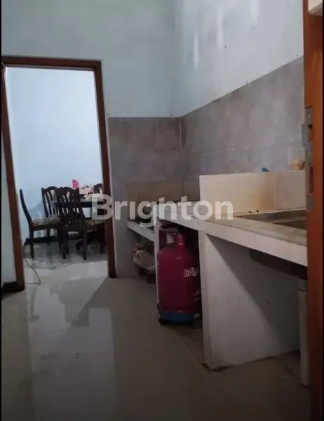 image DIJUAL RUMAH MEWAH DI KAWASAN EKSKLUSIF GENTAN, DEKAT MALL LUWES. (6)