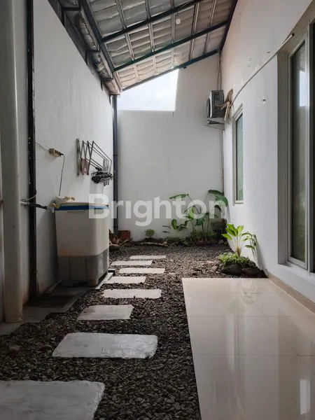 image DIJUAL CEPAT RUMAH SIAP HUNI (4)