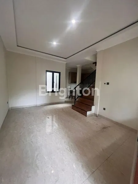 image RUMAH SIAP HUNI CIRENDEU, DEKAT MRT (2)