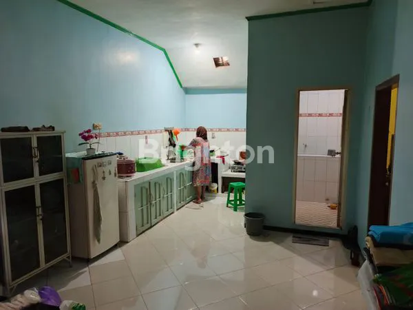 image RUMAH SIAP HUNI 3KT FULL FURNISHED STRATEGIS DI MOJOREJO BATU (4)