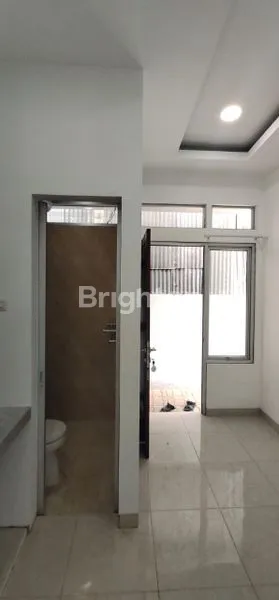 image INVESTASI KOST 6 KAMAR, LT 200M², SHM (3)