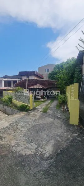image RUMAH DIJUAL LOKASI DI TENGAH KOTA (1)