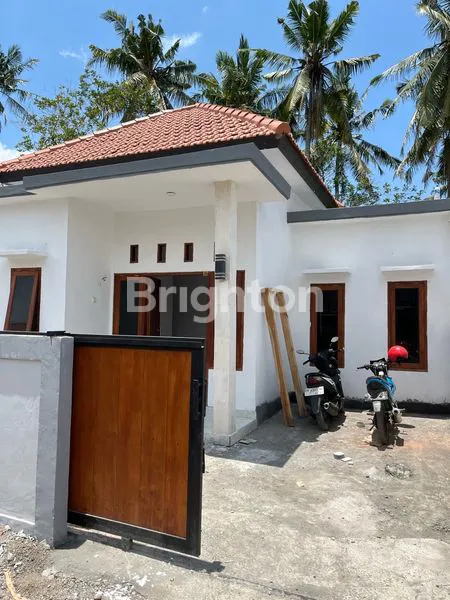 RUMAH INDEN STRATEGIS DI JLN RAYA SELINGSING