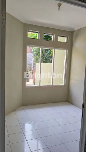 image RUMAH BARU RENOVASI SIAP HUNI PERUMAHAN LIMUS PRATAMA REGENCY BOGOR  (4)