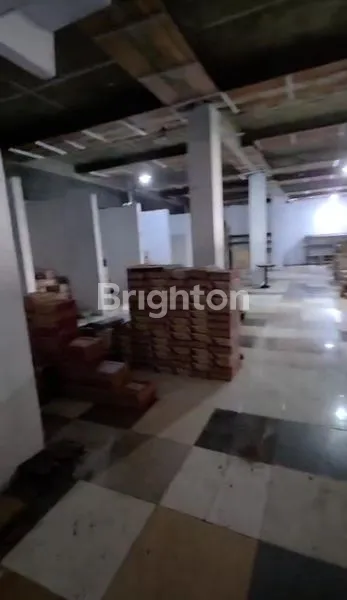 image GUDANG STRATEGIS BONUS INVESTASI WALET DI SRAGEN KOTA (4)