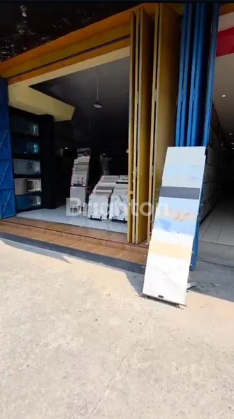 image GUDANG STRATEGIS BONUS INVESTASI WALET DI SRAGEN KOTA (8)