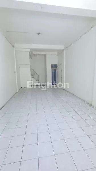 image RUKO 5 LANTAI SIAP HUNI JEMBATAN LIMA JAKARTA BARAT (1)