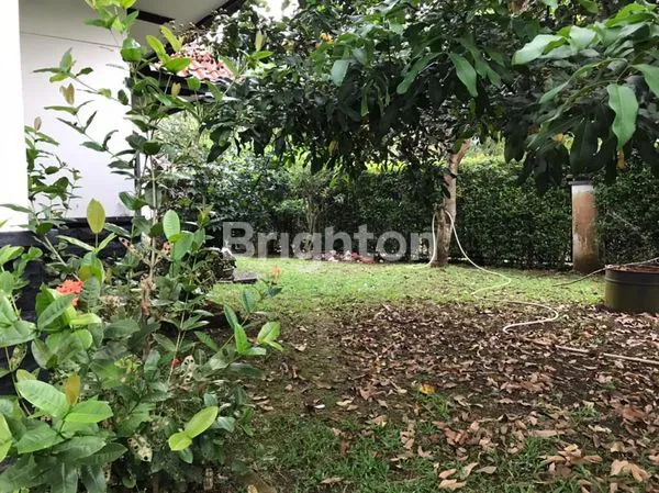 image JUAL RUMAH LUAS, ASRI, SIAP HUNI, DILOKASI STRATEGIS (8)