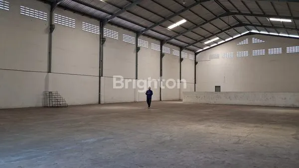 image GUDANG DI PUSAT KOTA MALANG (2)
