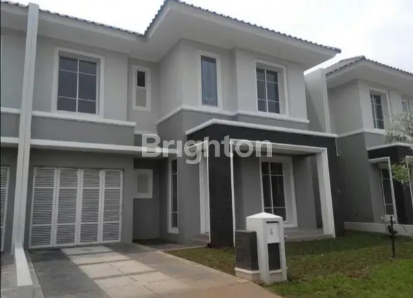 image RUMAH DI SUVARNA PADI CIKUPA TANGERANG (1)