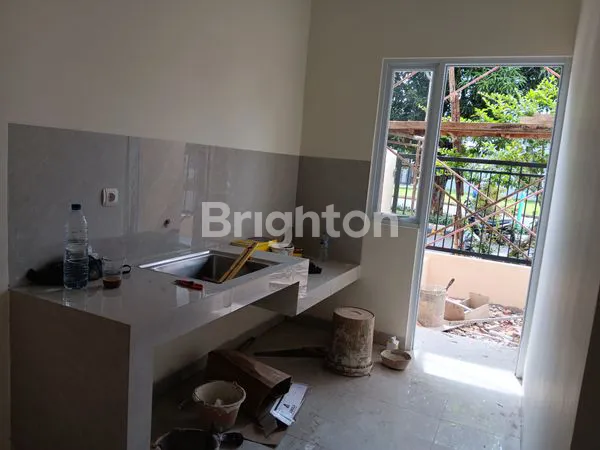 image DI JUAL RUMAH 2 LT SUDAH FULL RENOVASI POSISI HOEK DI SEKTOR 7 GADING SERPONG (4)