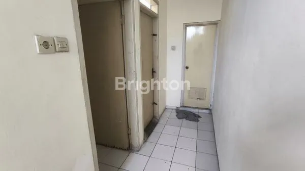 image RUMAH STRATEGIS SURABAYA, DEKAT FASILITAS UMUM (3)