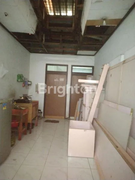 image PEREMPATAN BESAR RAYA DUKUH KUPANG DAN JARAK (4)