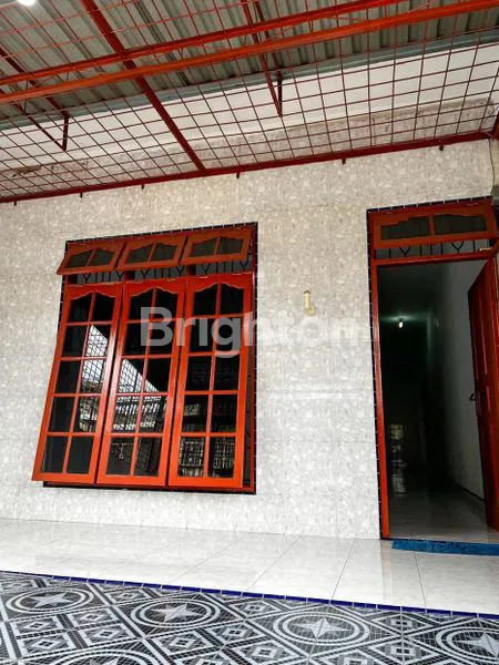 image RUMAH PETAK LEBAR 5 MTR - SEMI FURNISHED - LOKASI INTI KOTA & STRATEGIS DENGAN ROW JALAN BISA 2 MOBIL DI DAERAH SEKITAR SEKIP - SIKAMBING - ADAM MALIK (2)