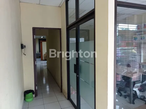 DI SEWAKAN RUKO 4 LANTAI DI PURI KENCANA, KEMBANGAN, JAKARTA BARAT