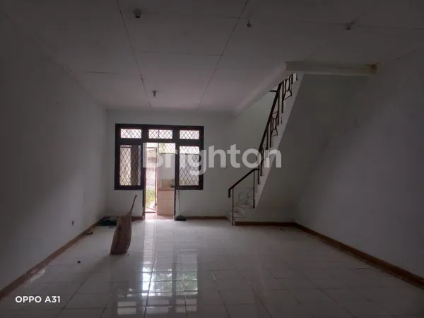 image RUKO SIAP HUNI  COCOK BUAT GUDANG TENGAH KOTA BOGOR (4)